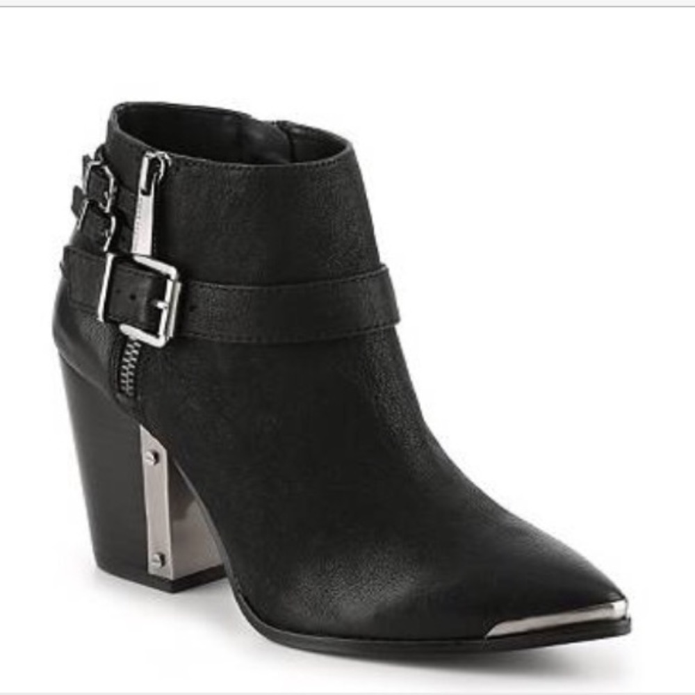 Vince Camuto cowboy boots black leather 6.5